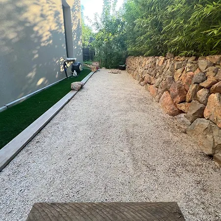 L'oasis Secrete De La Corniche *